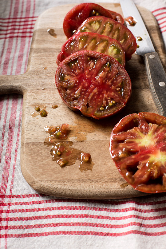 sliced heirloom tomato